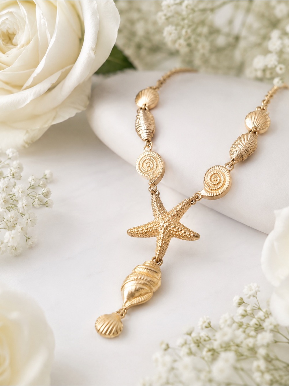 Layered Statement Necklace – Fashion Icon Must-Have - Picture 4 of 5